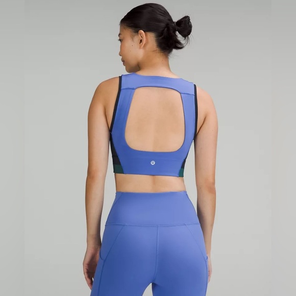 lululemon train bra - Picture 4 of 4